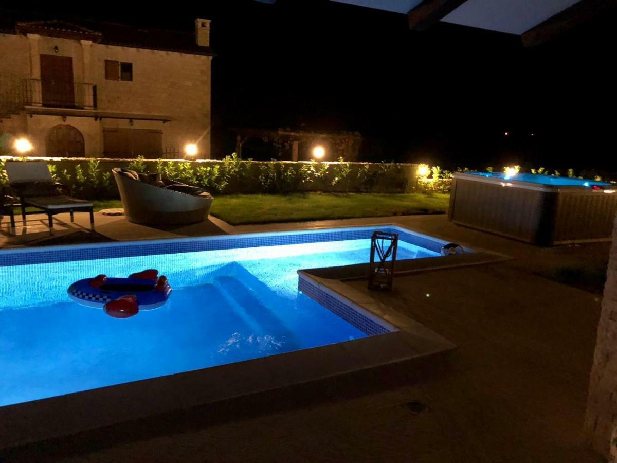 Villa Luka *