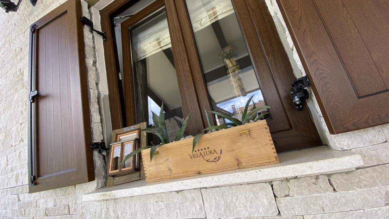 Luka Villa *
